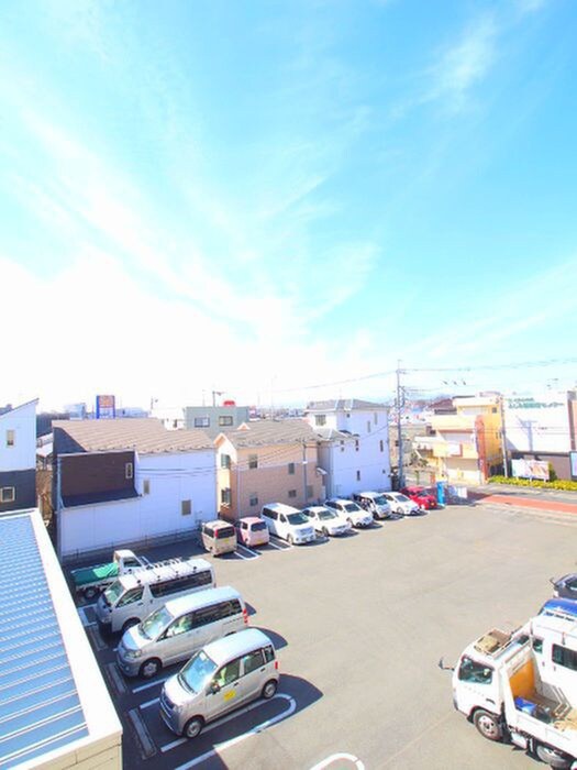 物件内観写真20　(室内からの展望)