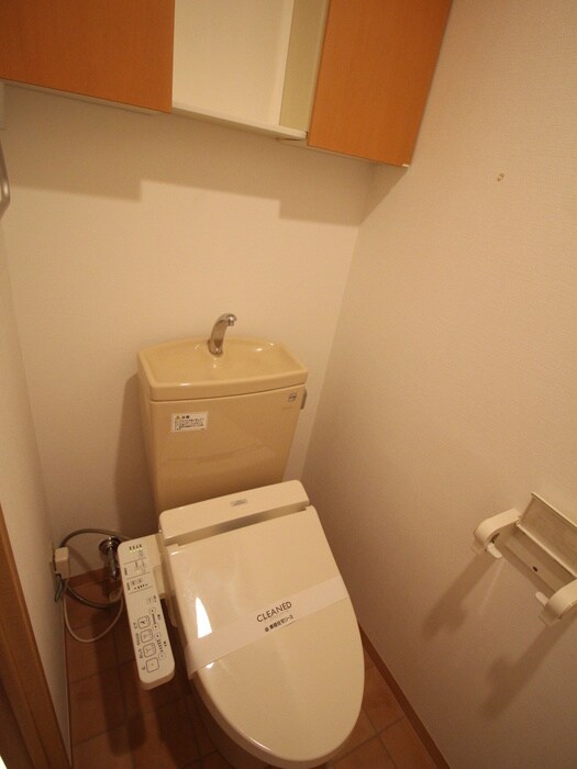 物件内観写真11　(トイレ)