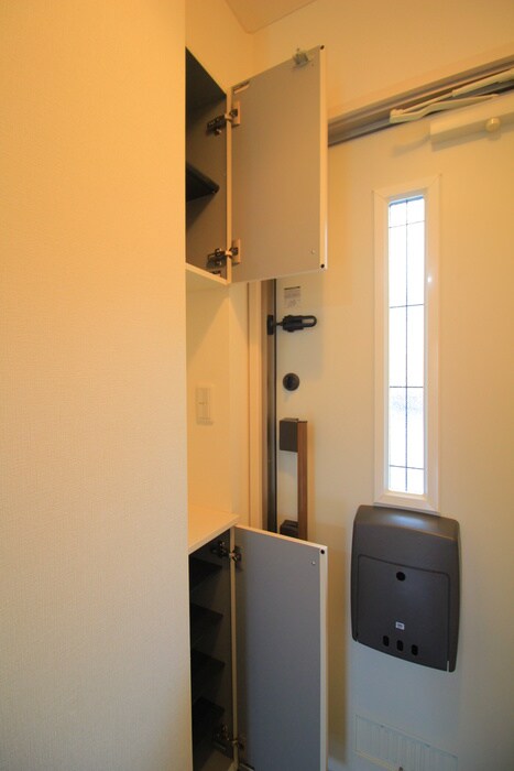 物件内観写真18　(靴箱)