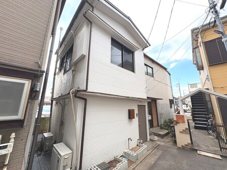 青井２丁目貸家外観写真