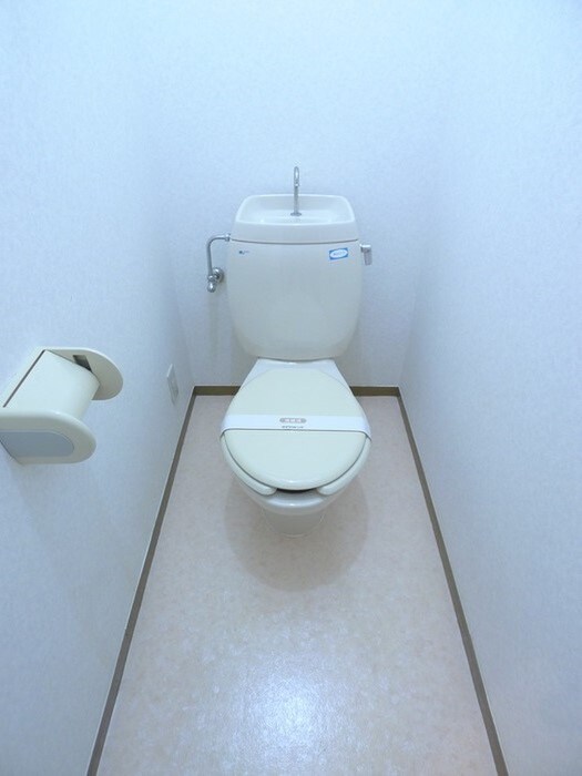 物件内観写真9　(トイレ)