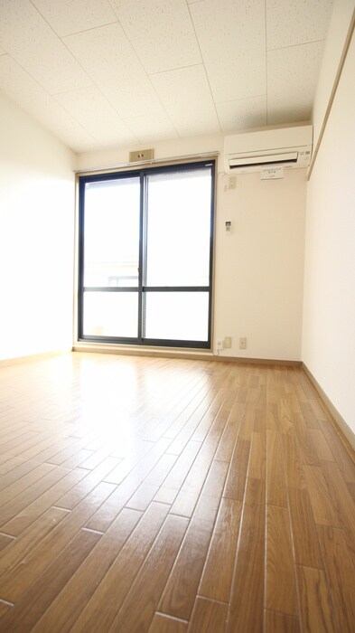 物件内観写真17　(居室)