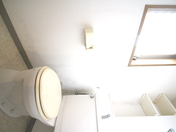 物件内観写真13　(トイレ)