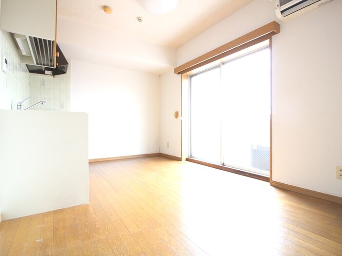 物件内観写真22　(居室)