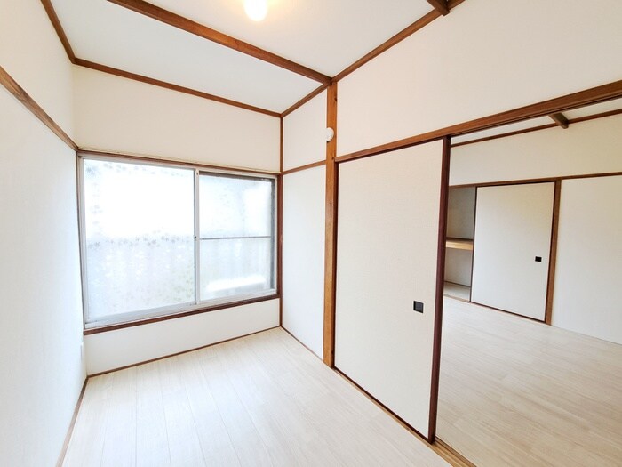 物件内観写真9　(居室)