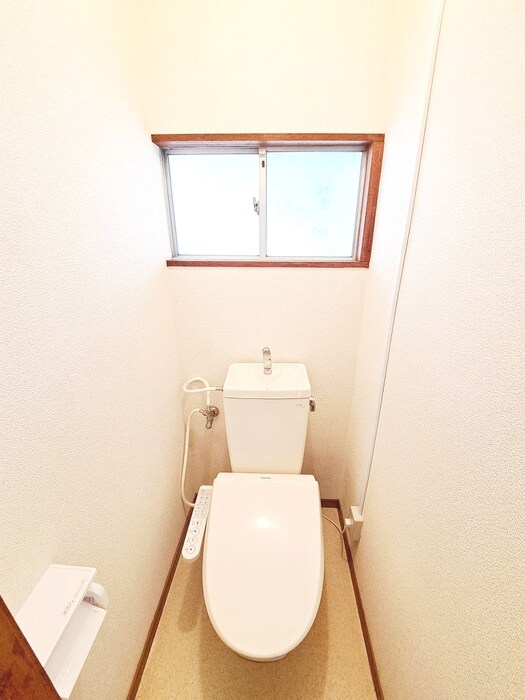 物件内観写真14　(トイレ)