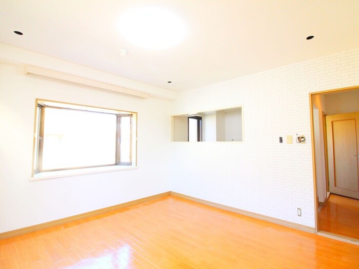物件内観写真6　(居室)