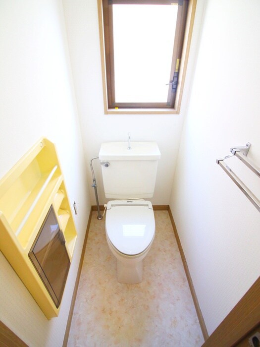 物件内観写真10　(トイレ)