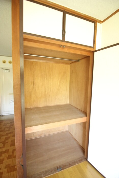 物件内観写真15　(収納)