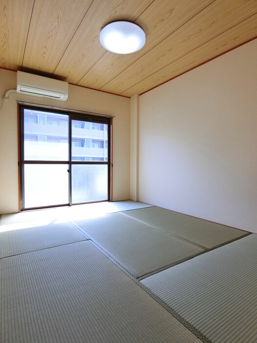 物件内観写真6　(居室)