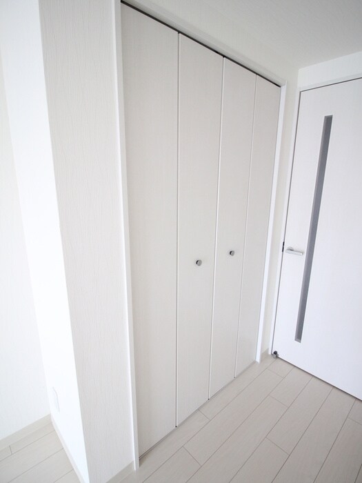 物件内観写真11　(収納)