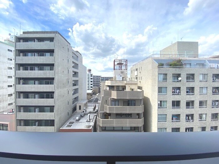 物件内観写真16　(室内からの展望)