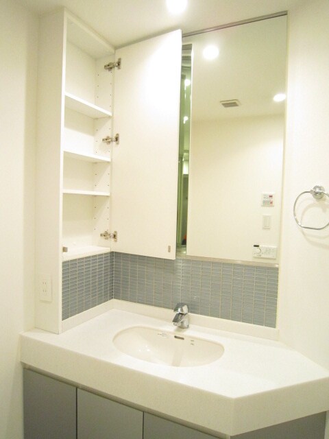 物件内観写真14　(洗面)