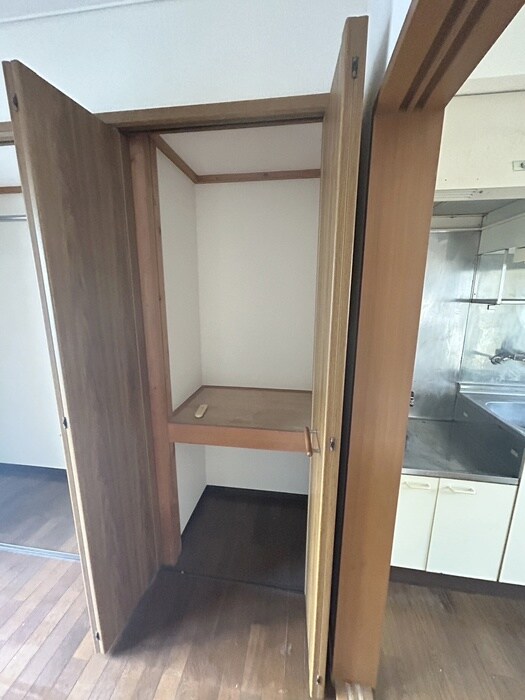 物件内観写真17　(収納)