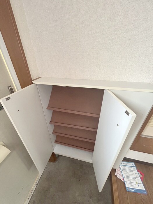 物件内観写真18　(靴箱)