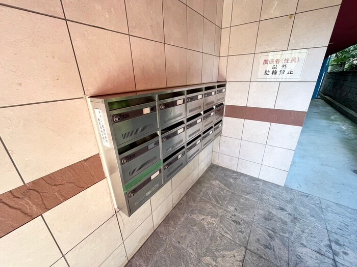 物件外観写真6　(建物設備)