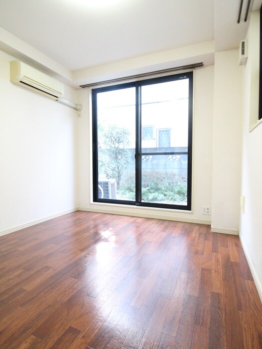 物件内観写真19　(居室)