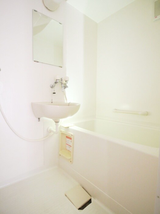 物件内観写真13　(バス／シャワールーム等)