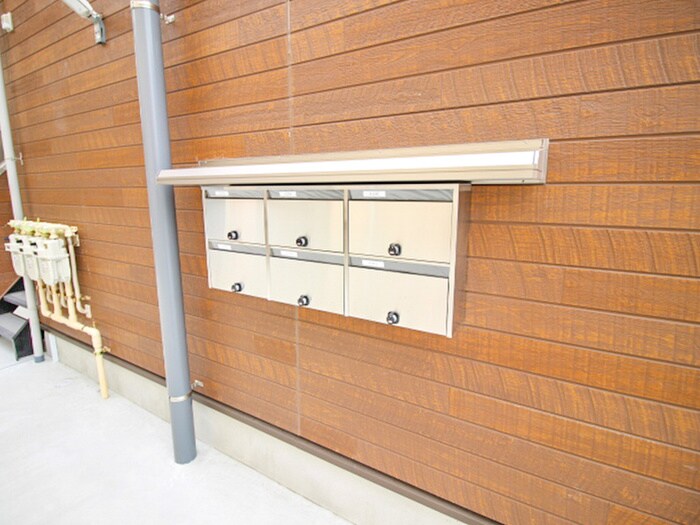 物件外観写真6　(建物設備)