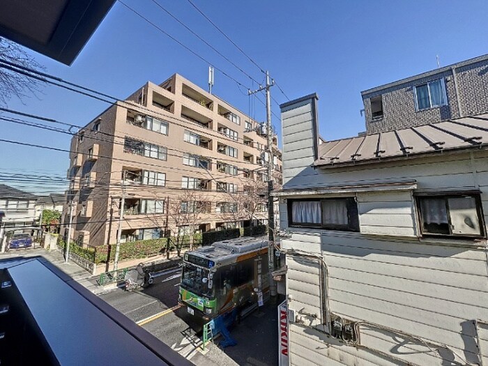 物件内観写真20　(室内からの展望)