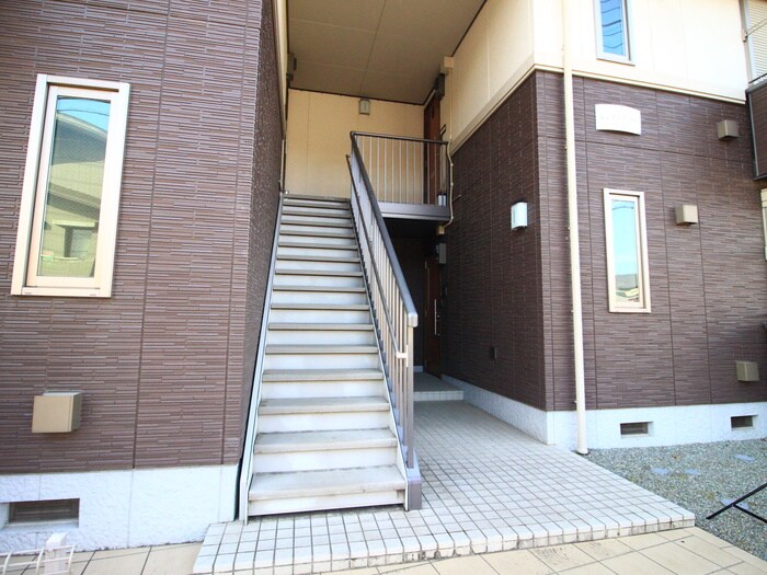 物件外観写真5　(外観写真)