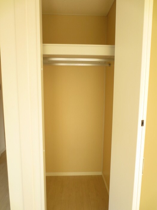 物件内観写真11　(収納)