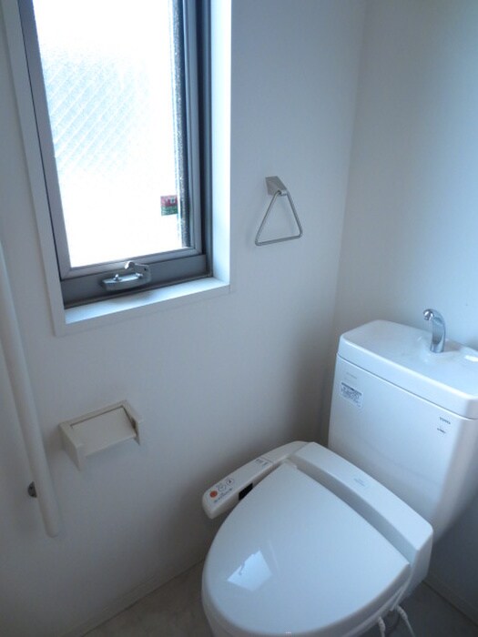 物件内観写真15　(トイレ)