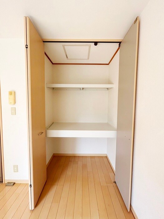 物件内観写真9　(収納)