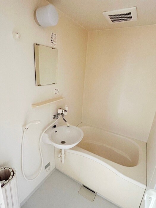 物件内観写真11　(バス／シャワールーム等)