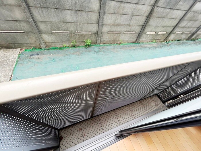 物件内観写真16　(ベランダ・バルコニー)