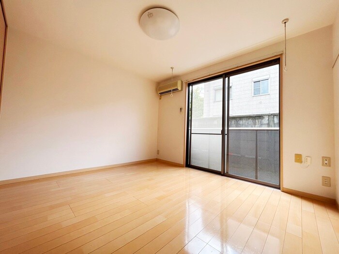 物件内観写真17　(居室)