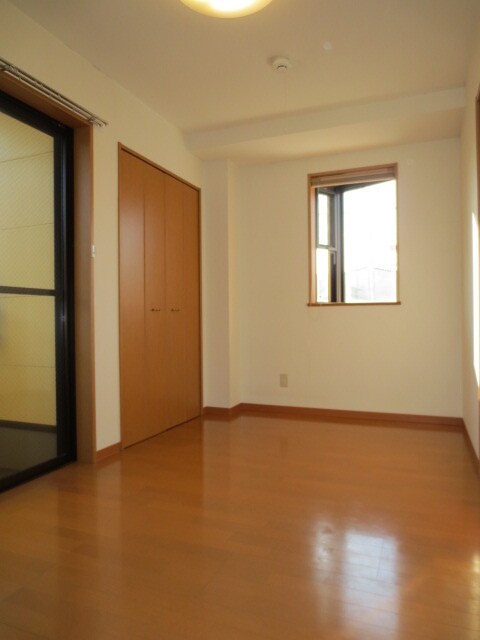 物件内観写真5　(居室)