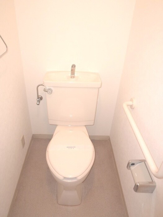 物件内観写真10　(トイレ)