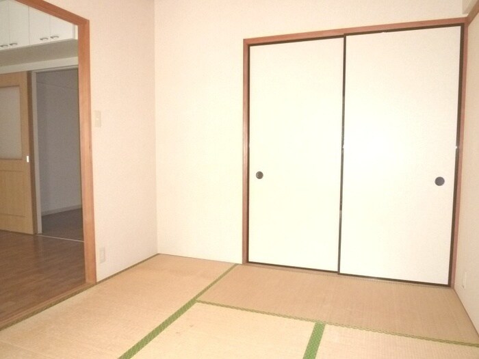 物件内観写真16　(内観写真)