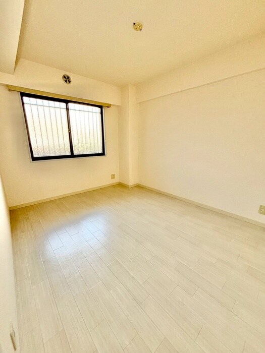 物件内観写真19　(洗濯機置場)