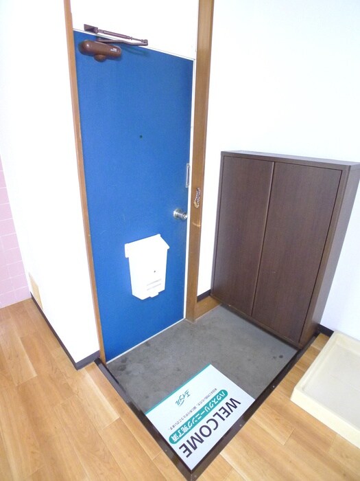 物件内観写真19　(玄関)