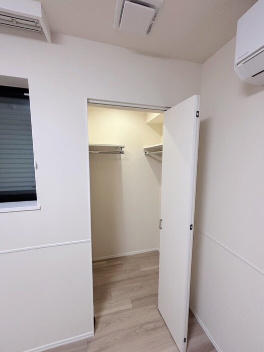 物件内観写真17　(収納)