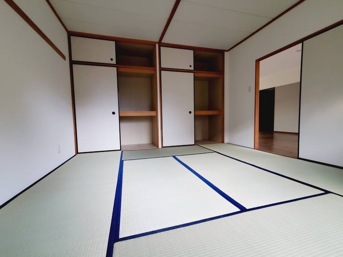 物件内観写真10　(収納)