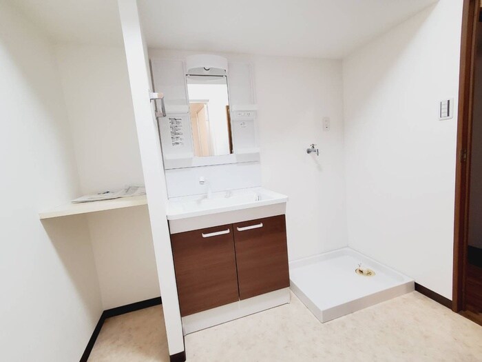 物件内観写真17　(収納)