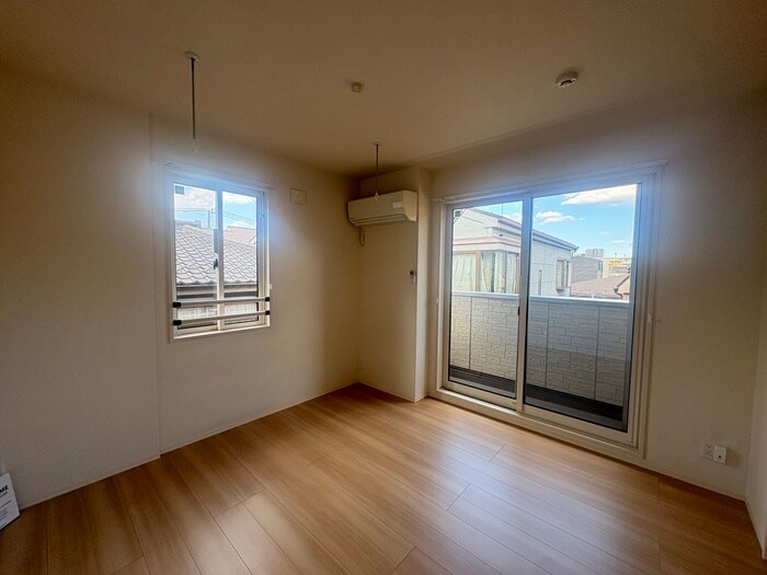 物件内観写真9　(居室)