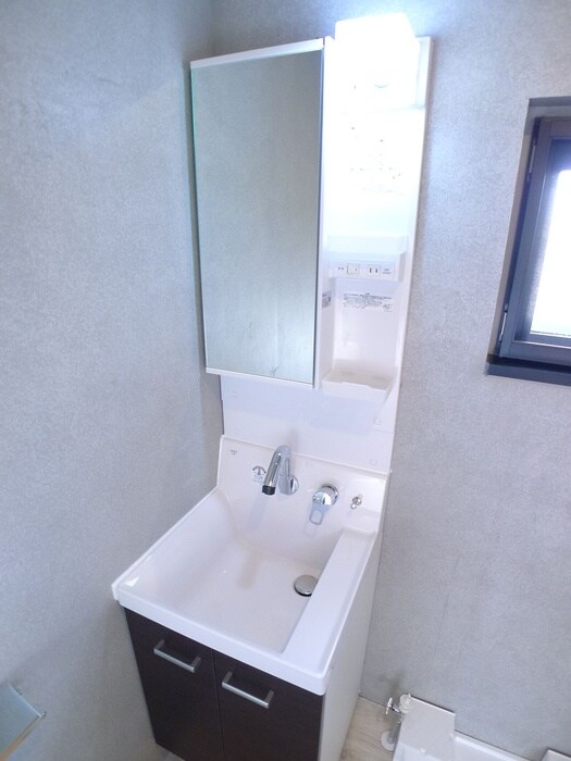 物件内観写真11　(洗面)