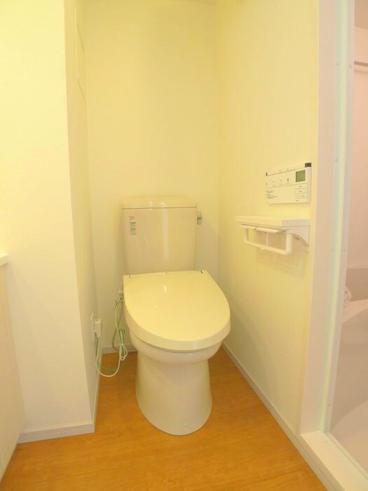 物件内観写真13　(トイレ)