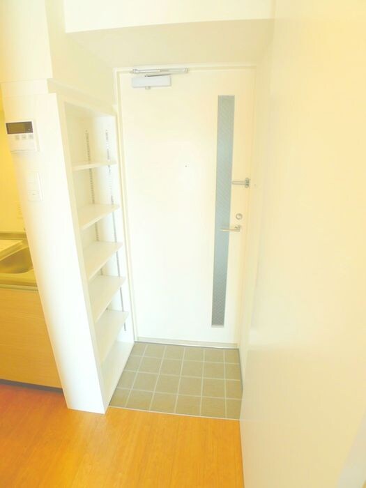 物件内観写真19　(玄関)