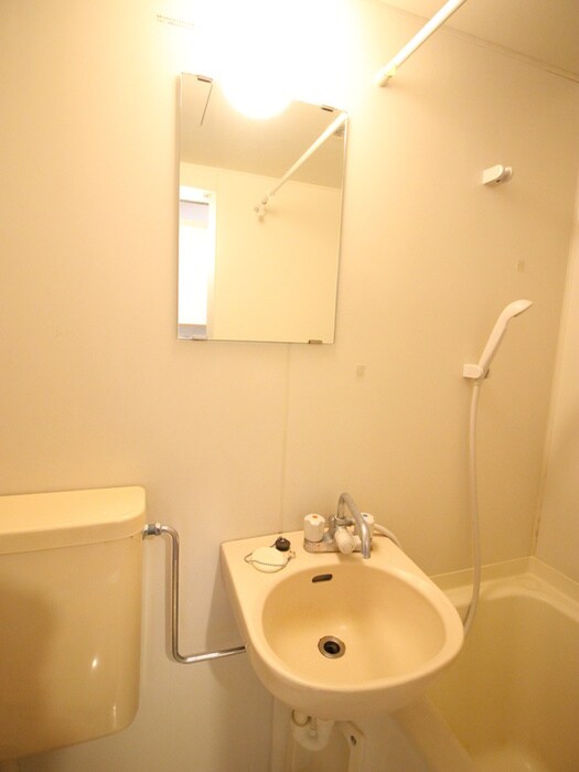 物件内観写真9　(洗面)