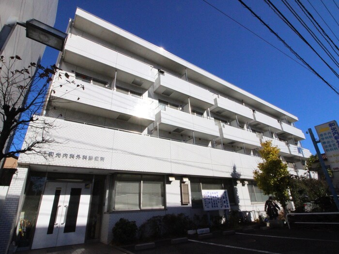 物件外観写真6　(エントランス部分)