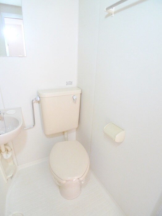 物件内観写真11　(トイレ)