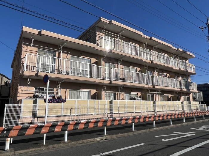 物件外観写真3　(外観写真)