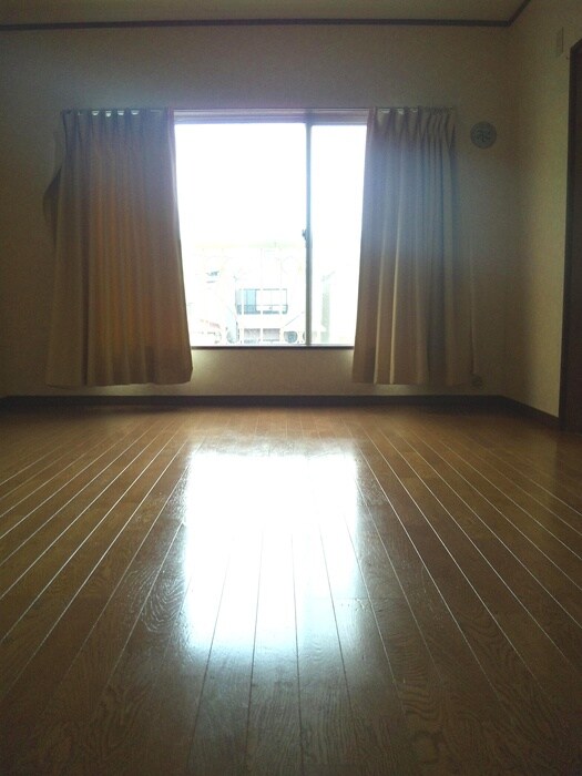 物件内観写真12　(居室)