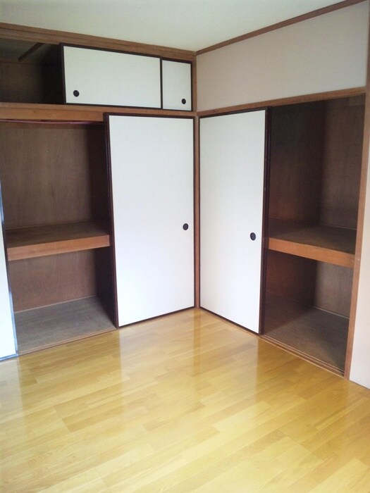 物件内観写真15　(収納)