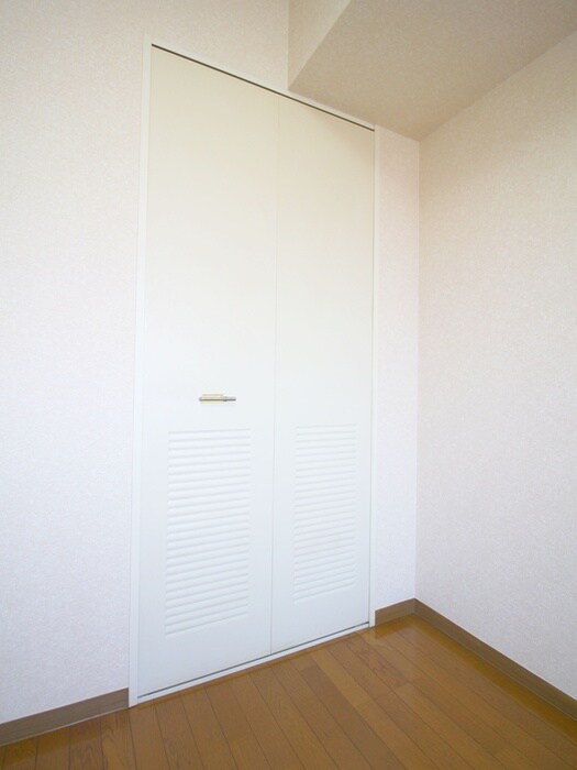 物件内観写真17　(収納)